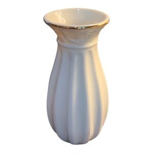 Vintage Lenox 5” Scalloped Bud Vase with Gold Rim